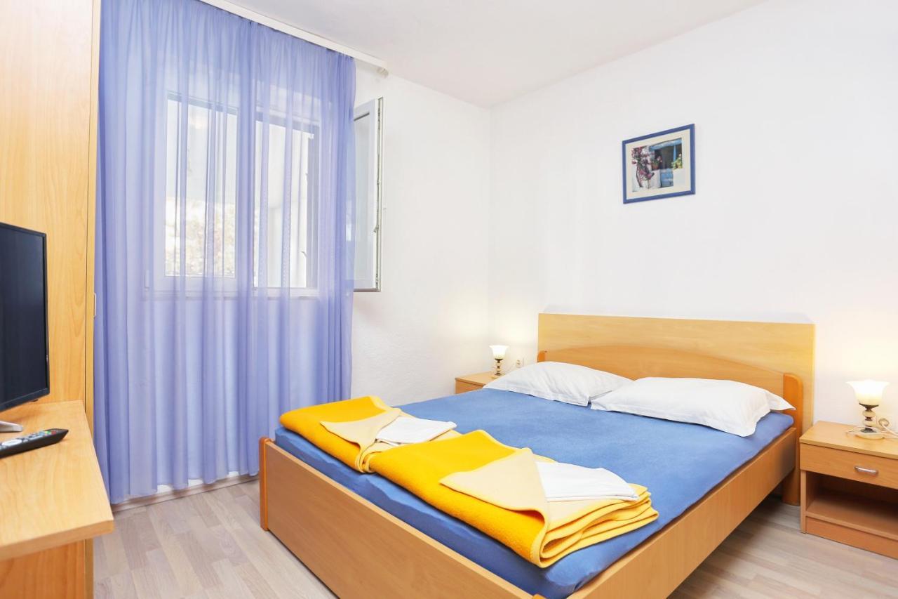 Apartments And Rooms With Parking Space Tucepi, Makarska - 5263 Экстерьер фото