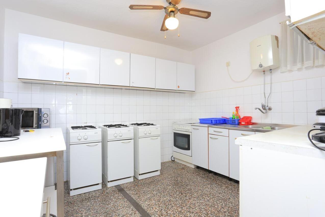 Apartments And Rooms With Parking Space Tucepi, Makarska - 5263 Экстерьер фото