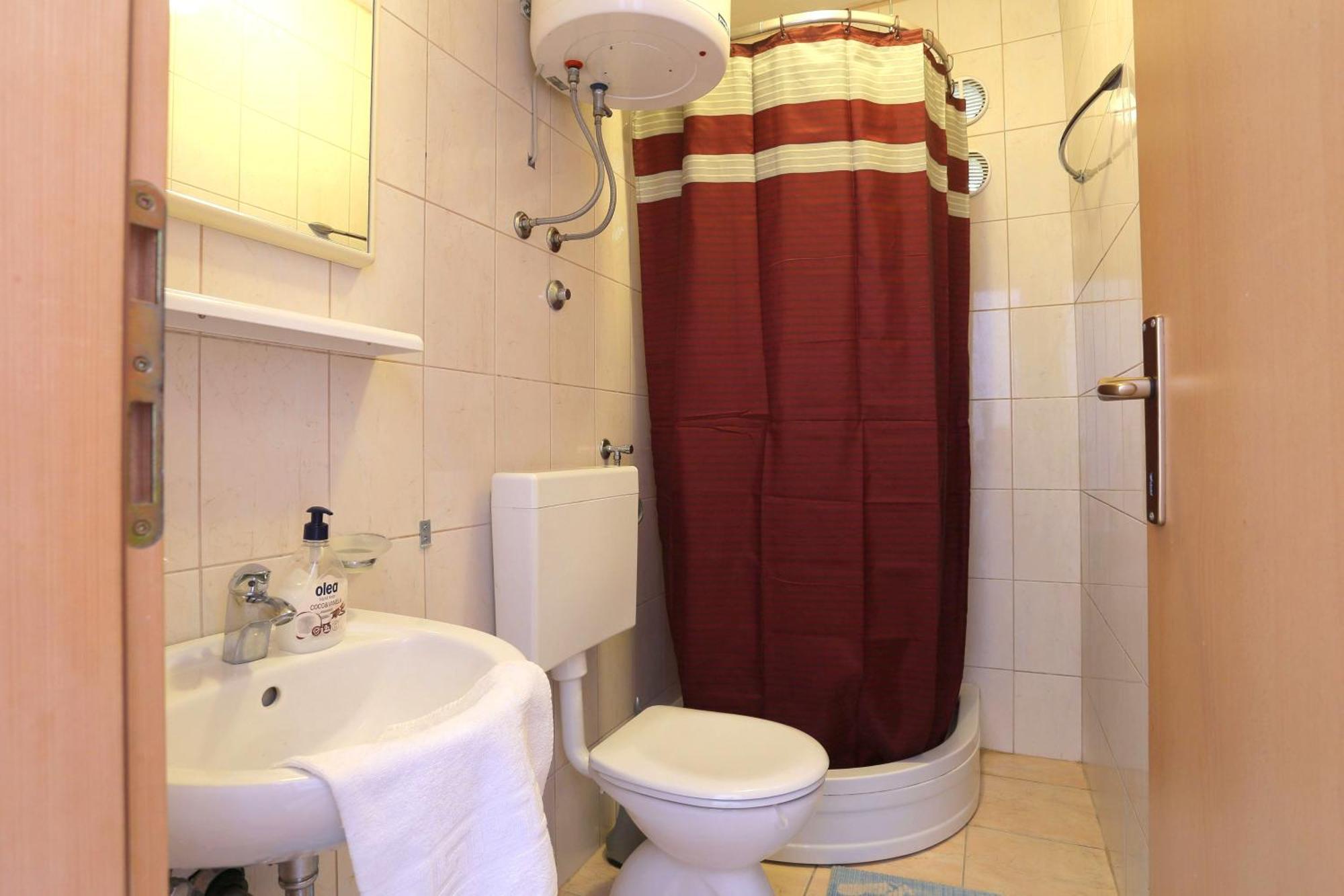 Apartments And Rooms With Parking Space Tucepi, Makarska - 5263 Экстерьер фото